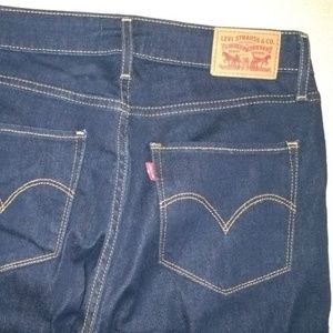 Levi's 721 High Rise Skinny Jeans